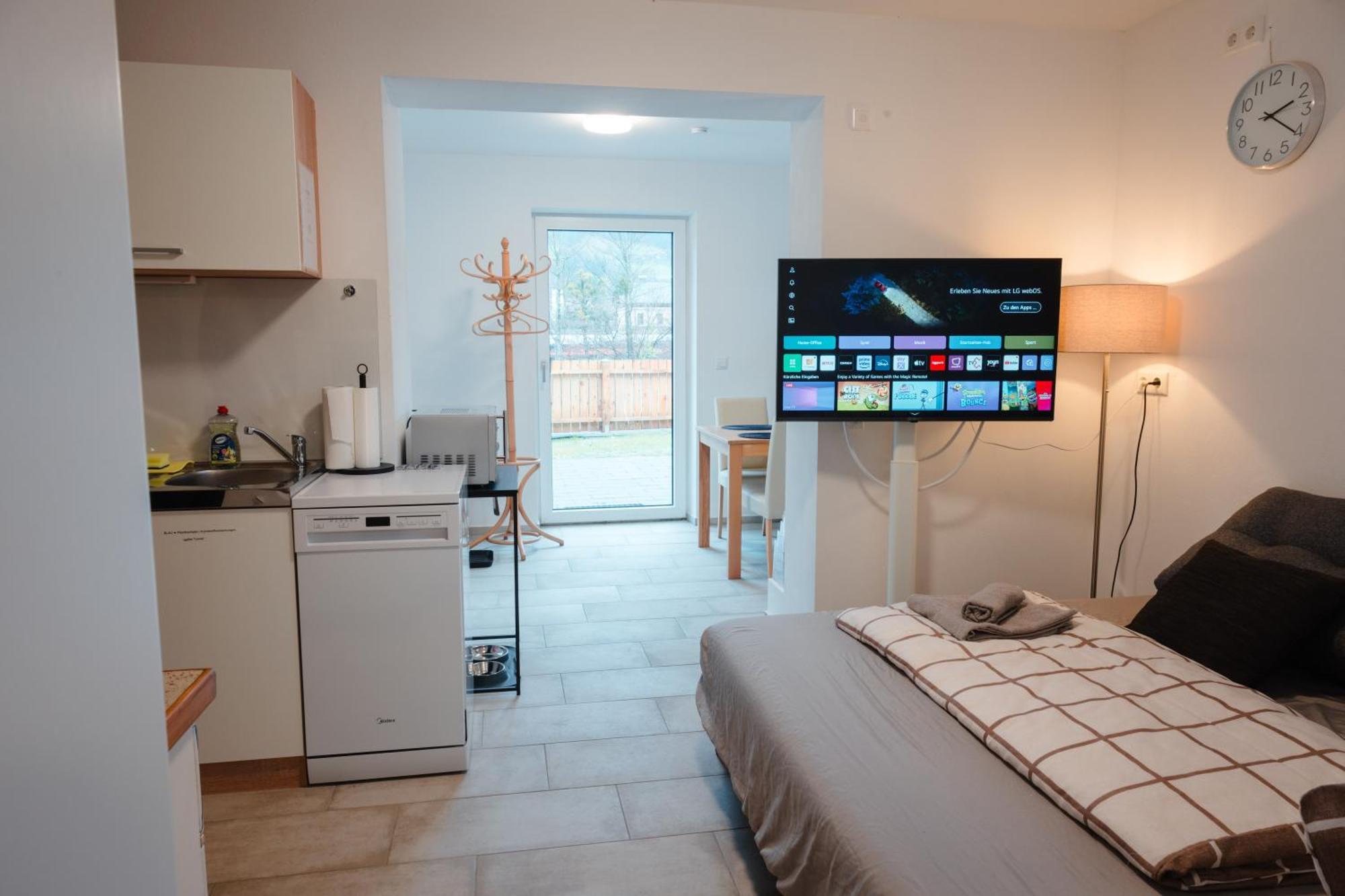 Mitzis Stubn Apartments - Bad Goisern - 24-Hour Self Check-In ภายนอก รูปภาพ